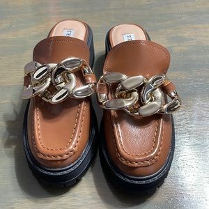 NWOT Steve Madden Miri Loafers